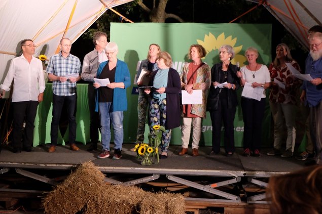 Ein grünes "Chörle" ("Stuttgart ist viel grüner als Berlin")