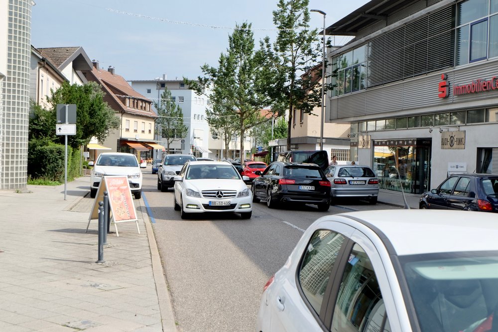 Nur Autos in der Echterdinger Straße