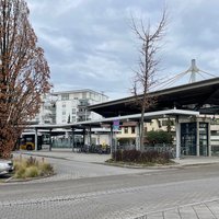 S-Bahnhof und Busbahnhof Echterdingen