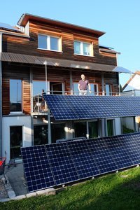 Konrad Pfeilsticker und Photovoltaik an seinem Haus