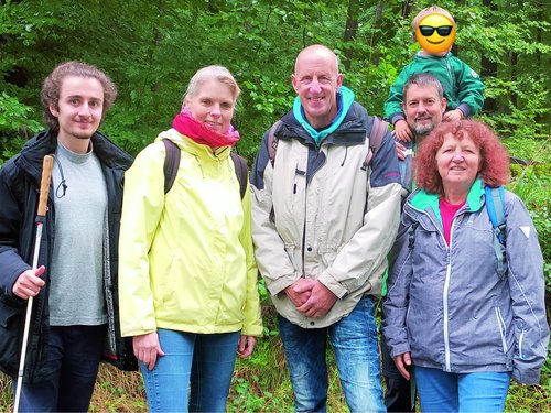 Die Grünen-Fraktion beim Waldumgang 2025